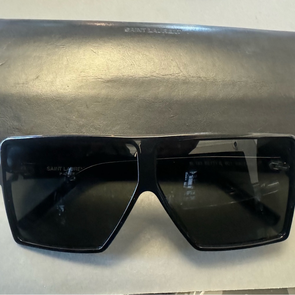 Yves Saint Laurent SL 183 Betty S 001